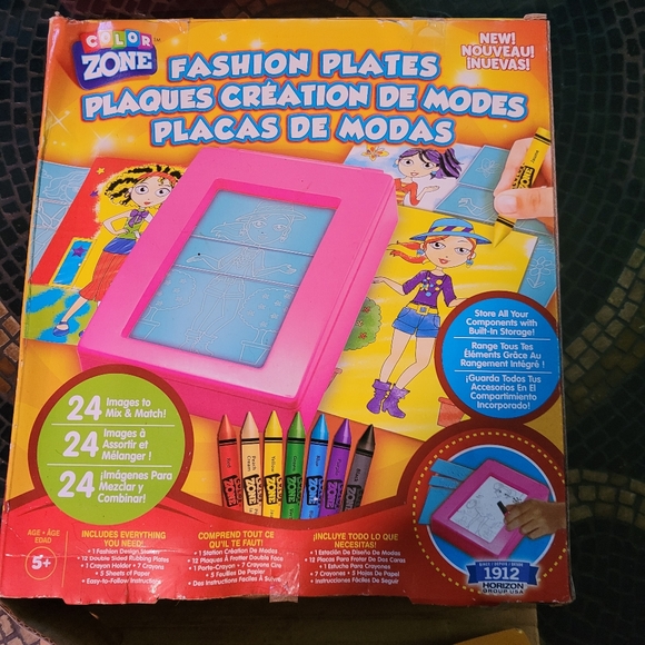 Color zone Fasion plates Toy Girl's age 5 and older, Preowned Never used. - Picture 12 of 16